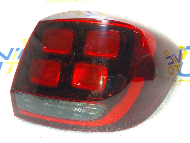 Задній правий стоп 265506147R RENAULT