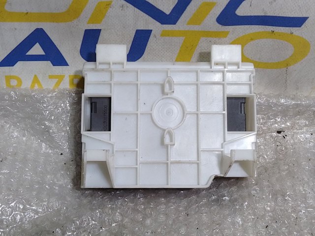 285908018R Renault (RVI)