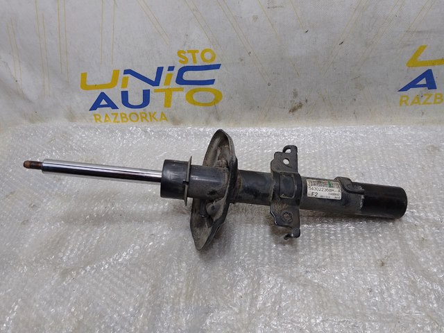 Амортизатор передній 543022368R RENAULT