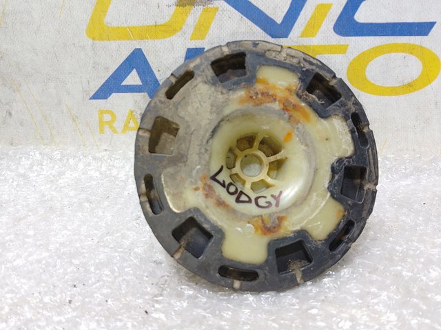 Проставка (гумове кільце) пружини задньої, верхня 552400827R RENAULT
