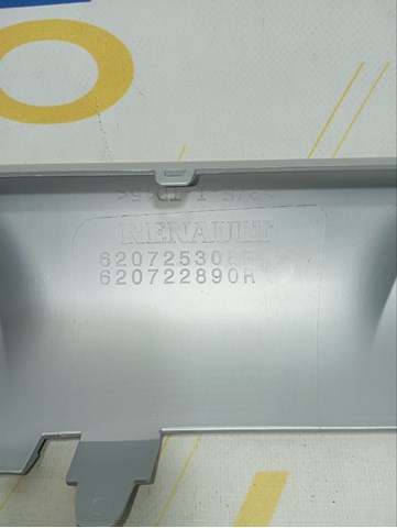 Губа переднього бампера 620725308R RENAULT