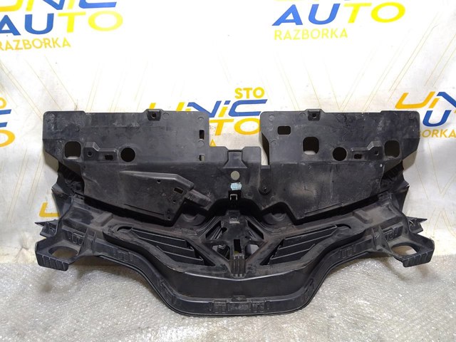 Облицювання радіатора 622562901R RENAULT