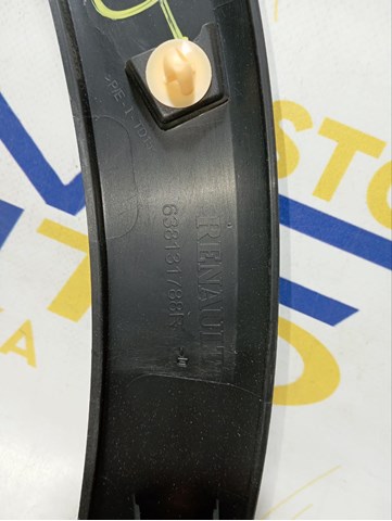 Накладка передньої лівої арки колеса 638131788R RENAULT