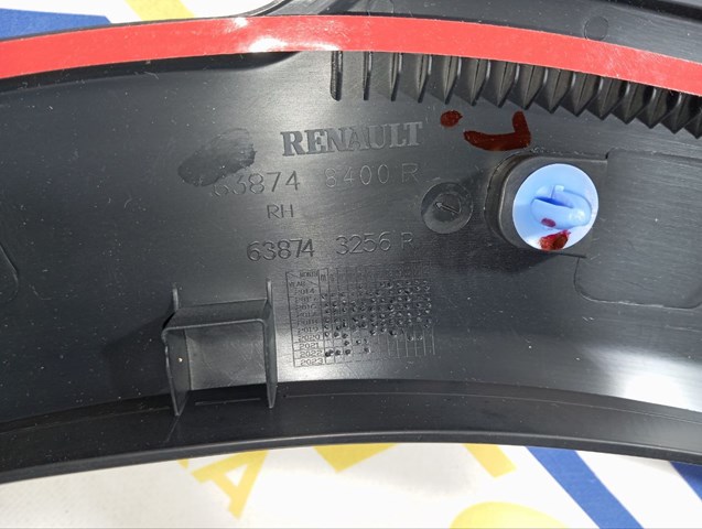 Молдинг задньої арки крила, лівий 638748400R RENAULT