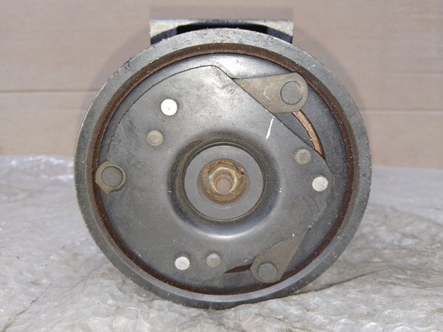 Компресор системи кондиціювання 7700103536 RENAULT