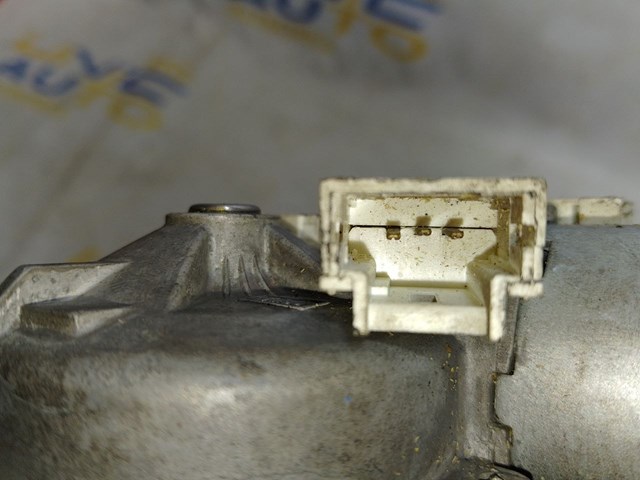 Склоочисник дверей задка 7700311590 RENAULT