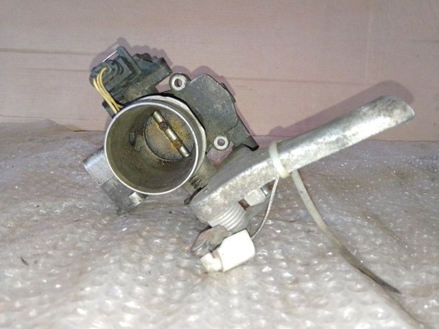 Дросільна заслінка в зборі 7700869709 RENAULT