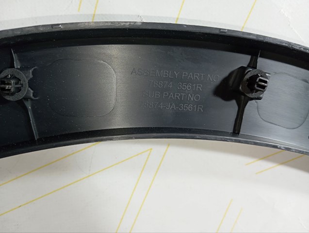 Молдинг арки колеса заднього, правий 788743561R RENAULT