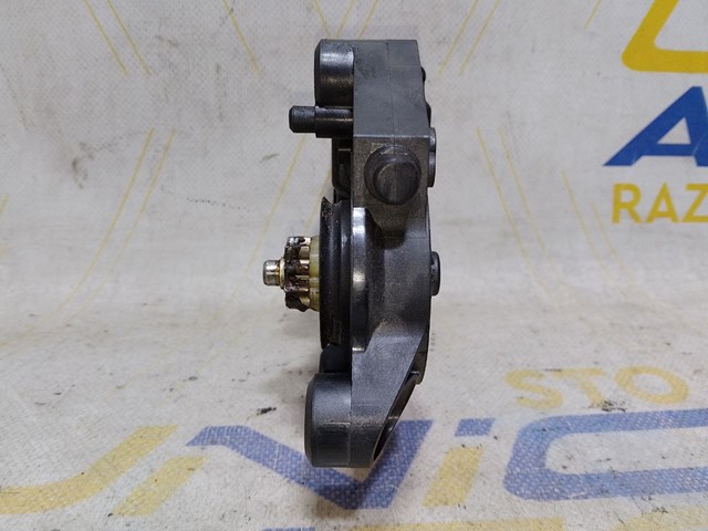 Склопідйомник передньої правої двері 807300011R RENAULT
