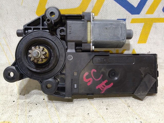 Привід ліфта передній 807311050R RENAULT