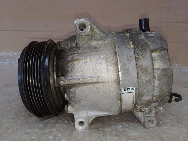 Компресор системи кондиціювання 8200021822 RENAULT