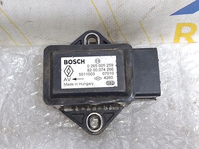 Датчик поперечного прискорення (ESP) 8200074266 RENAULT