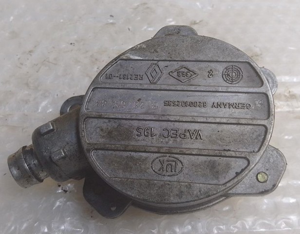 Насос вакуумний 8200102535 RENAULT