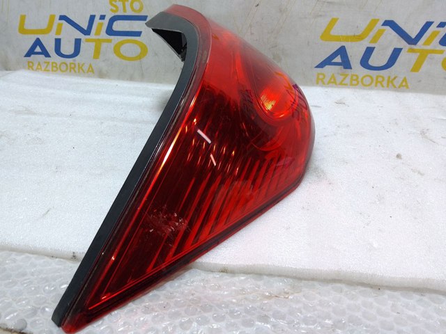 Ліхтар задній лівий 8200142688 RENAULT