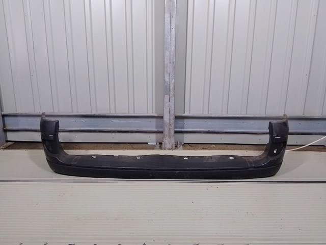 Кожух бампера заднього 8200150631 RENAULT