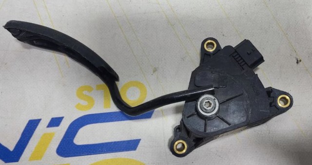 Педаль газу (акселератора) 8200153268 RENAULT