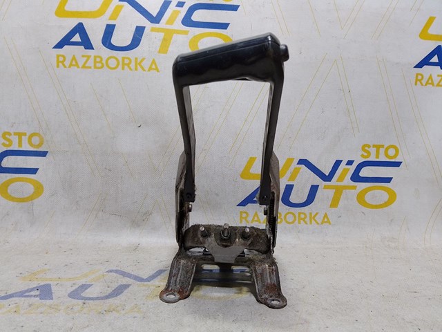 Важіль ручника 8200273002 RENAULT