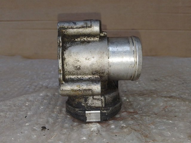 Дросільна заслінка в зборі 8200330810 RENAULT