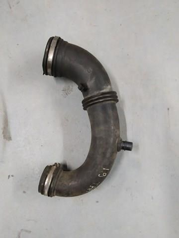 Патрубок повітряний, вхід в турбіну (наддув) 8200396908 RENAULT