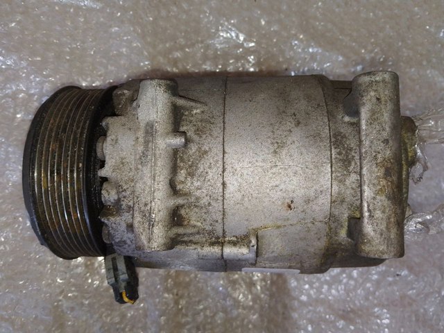 Насос кондиціонера 8200436108 DELPHI