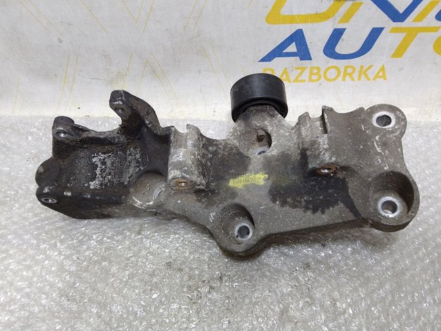 Клиновий ремінь 8200462166 RENAULT