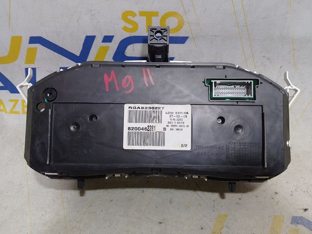 щиток приладу 8200462281 RENAULT