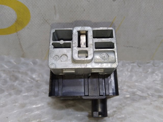 Механізм блокавання керма 8200468515 RENAULT