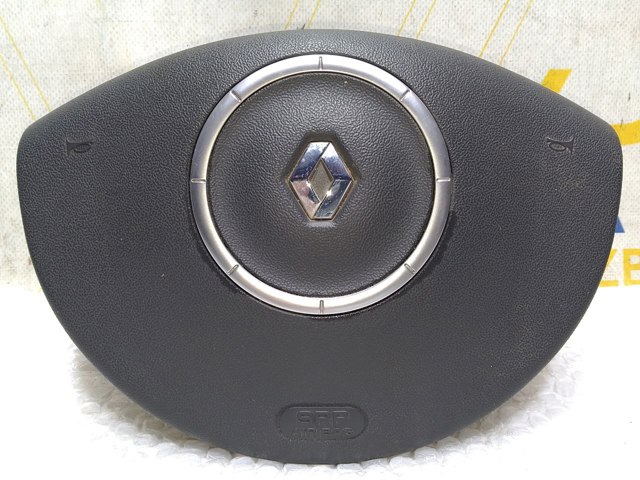 Установка подушки безпеки водія 8200485101 RENAULT