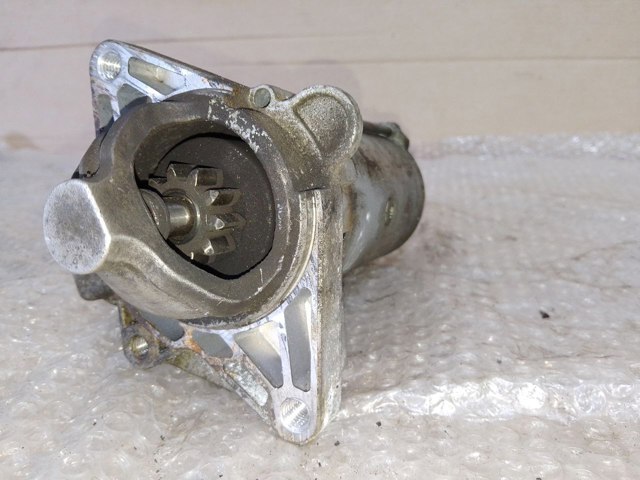 Стартер 8200568535 RENAULT