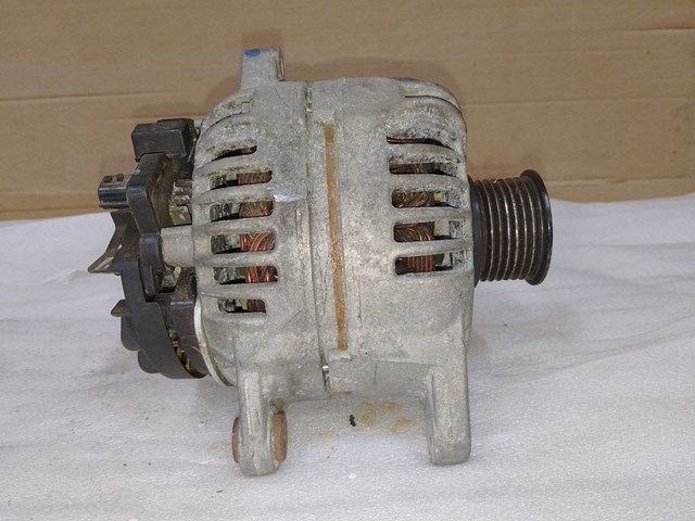 Генератор 8200660041 RENAULT