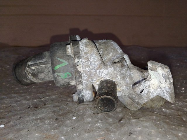 Кришка корпусу термостата 8200729683 RENAULT