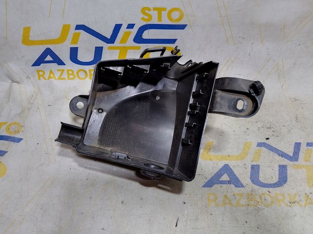 Корпус блока запобіжників 8200738816 RENAULT