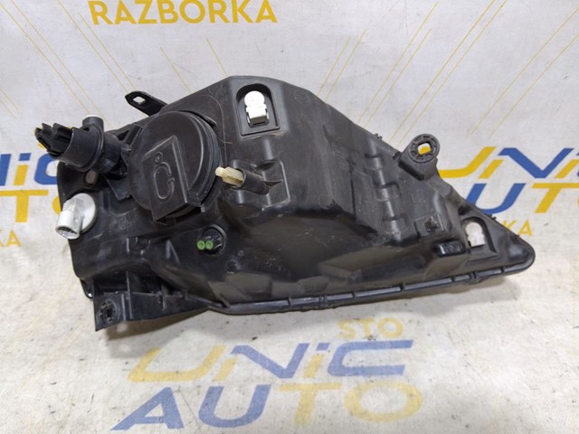 Фара основна ліва 8200744753 RENAULT