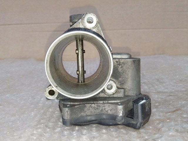 Заслінка повітряна 8200754913 RENAULT