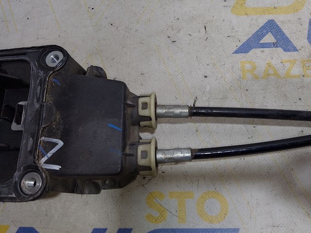 Привід управління механізмом перемикання передач 8200760429 RENAULT