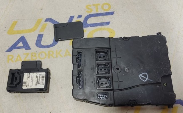 Монтажний блок 8200780021 RENAULT
