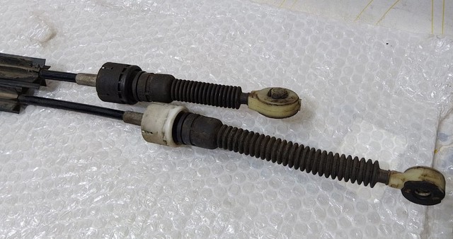 Трос перемикання передач 8200781046 RENAULT