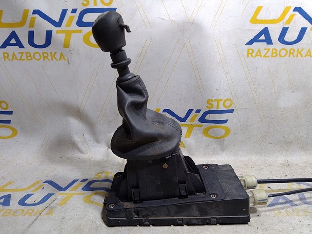 Важіль КПП 8200976710 RENAULT