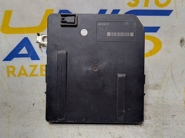Реле запобіжників 8201044235 RENAULT