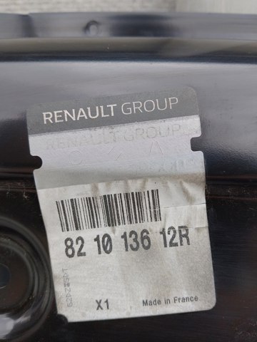 Двері зсувні в зборі 821013612R RENAULT