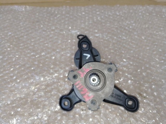 827210002R Renault (RVI)