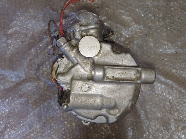 Компресор кондиціонера A0008303602 MERCEDES
