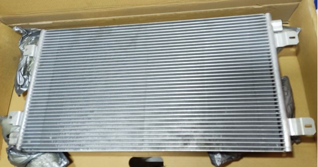 Підвіска радіатора D7R022TT THERMOTEC