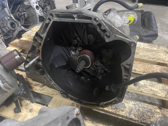 Коробка швидкостей механіка TL4043 RENAULT