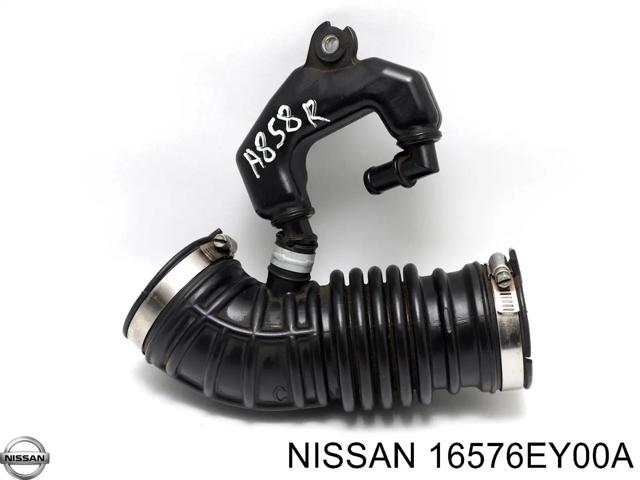 Патрубок повітряний, вихід повітряного фільтра 16576EY00A NISSAN