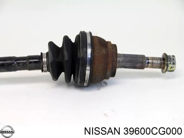 Піввісь задня, права 39600CG000 NISSAN