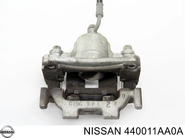 Супорт гальмівний задній правий 440011AA0A NISSAN