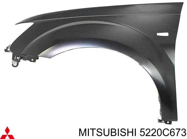 Бічна частина передня ліва 5220C673 MITSUBISHI
