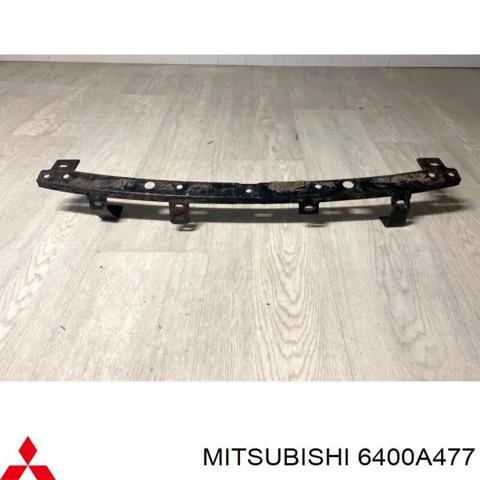 Кронштейн бампера переднього, центральний 6400A477 MITSUBISHI