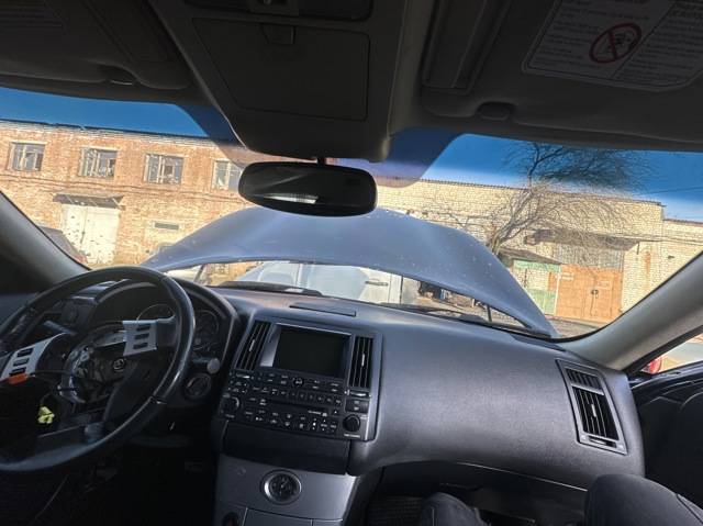 Вікно вітрове 72712CL000 NISSAN